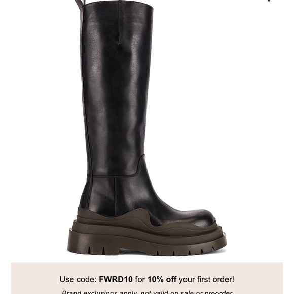 Bottega Veneta Tire Boots - Picture 8 of 10